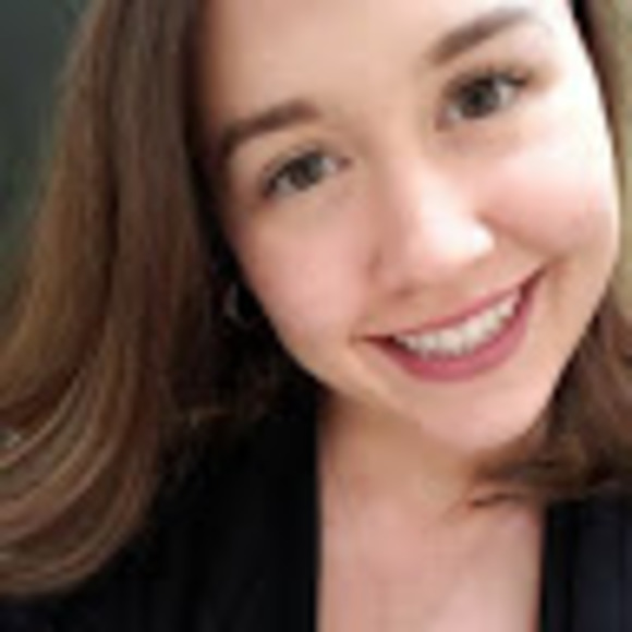 Meet your Posher, Kyra - Picture 1 of 1